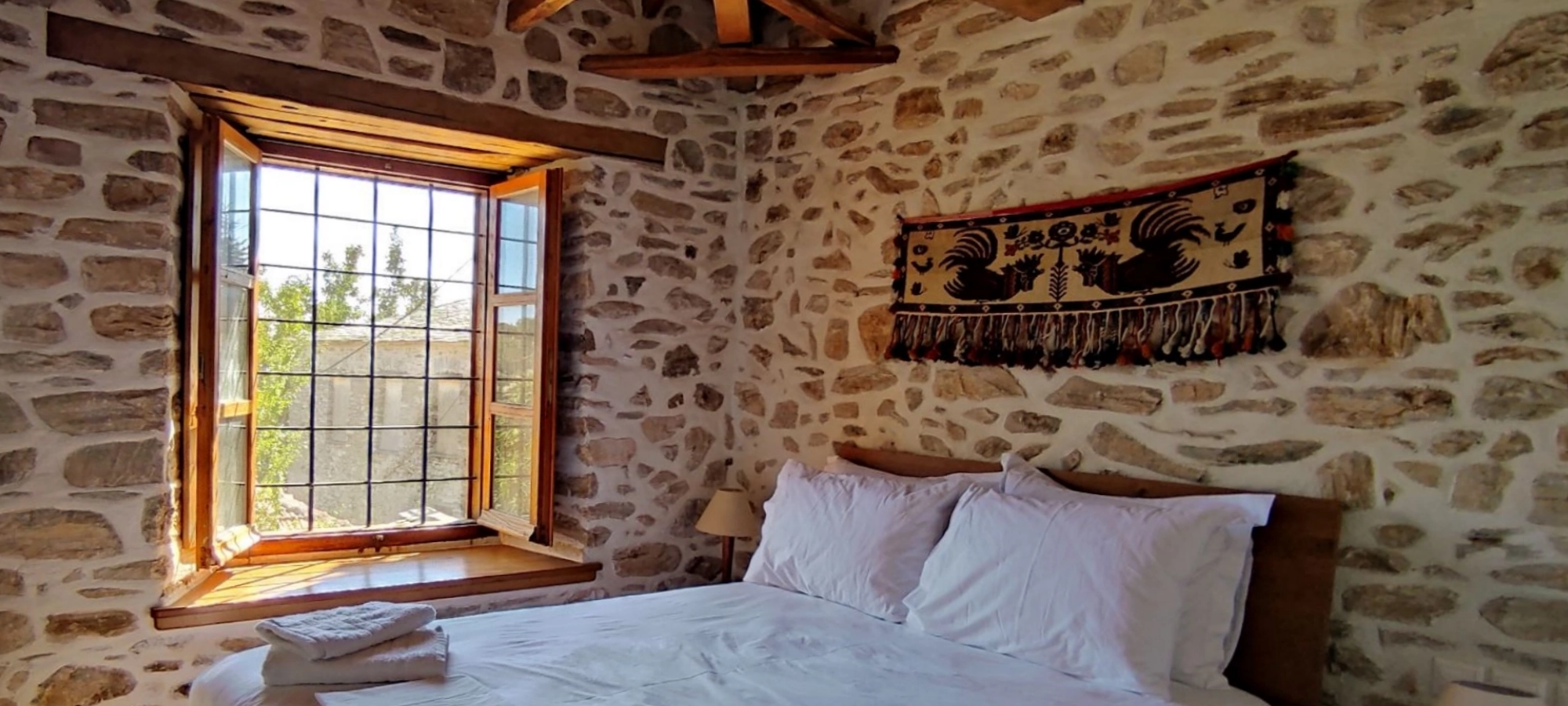 ΚΡΕΒΑΤΟΚΑΜΑΡΑ